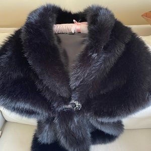 Joseph Ribkoff signature black faux fur wrap